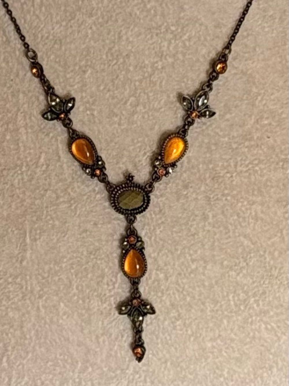 Vintage Style Amber Glass Y Necklace Antique Bronze Victorian Pendant - Picture 2 of 6